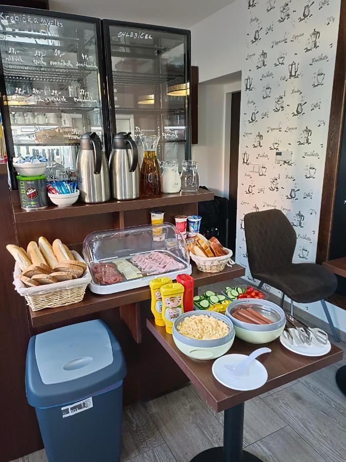 Penzion A Wellness - Jilan, Naves Svobody 39, Оломоуц Экстерьер фото